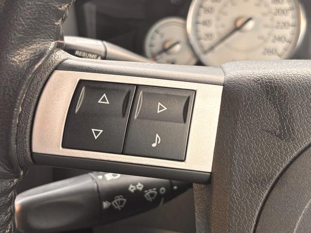 クライスラー・３００Ｃ ３．５　事前故障診断済　保証付　ディーラー車　右ハンドル　カロッツェリアＳＤナビ／フルセグＴＶ／Ｂｌｕｅｔｏｏｔｈ／ＣＤ／ＤＶＤ　バックカメラ　純正アルミホイール　ＥＴＣ　禁煙車（36枚目）