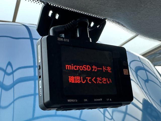 ＭＩＮＩ クーパー　故障診断済み　保証付　禁煙車　前後ドラレコ　ＥＴＣ　ルーフブラック　１５インチアルミホイール　パドルシフト　純正オーディオ　ハロゲンヘッドライト　ヘッドライトレベライザー　オートエアコン　Ｆ＆Ｂフォグ（15枚目）