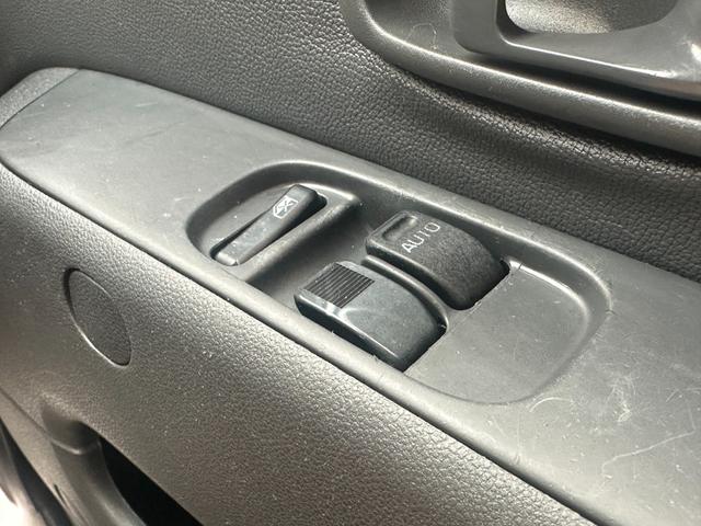 ハイゼットカーゴ ＤＸ　ハイルーフ　ユーザー買取車両　保証付き　車検Ｒ９．０４月まで　両側スライドドア　マニュアルエアコン　パワーウィンドウ　ＥＴＣ　ハロゲンヘッドライト　ヘッドライトレベライザー（12枚目）