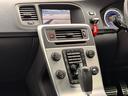 V60 T4 Rデザイン 事前故障診断済 保証付 セーフティパッケージ 純正HDDナビ/フルセグTV/Bluetooth/CD/DVD バックカメラ コーナーセンサー ETC Rデザイン専用アルミホイール 禁煙車 中古車画像_3