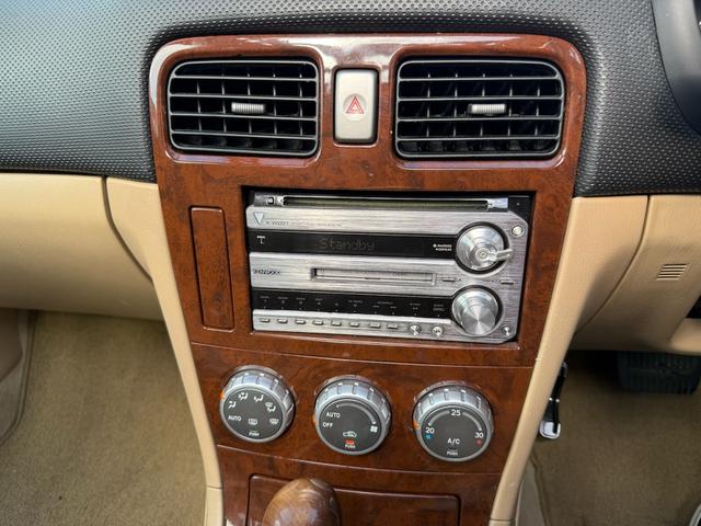 フォレスター X20 L.L.Beanエディション 限定車 全塗装 ベージュレザーシート サンルーフ シートヒーター ETC ドラレコ 社外タイヤ(12枚目)