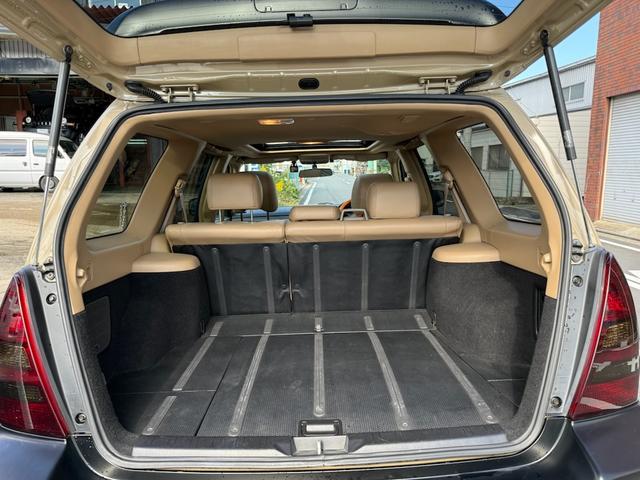 フォレスター X20 L.L.Beanエディション 限定車 全塗装 ベージュレザーシート サンルーフ シートヒーター ETC ドラレコ 社外タイヤ(18枚目)