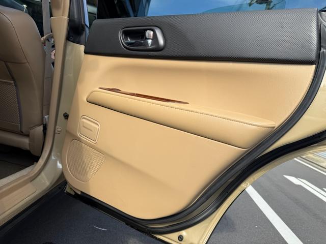 フォレスター X20 L.L.Beanエディション 限定車 全塗装 ベージュレザーシート サンルーフ シートヒーター ETC ドラレコ 社外タイヤ(22枚目)