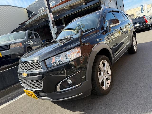 シボレーキャプティバ ベースグレード　禁煙　レザーシート　パワーシート　社外ナビＢｌｕｅｔｏｏｔｈフルセグＴＶ　ＥＴＣ（2枚目）