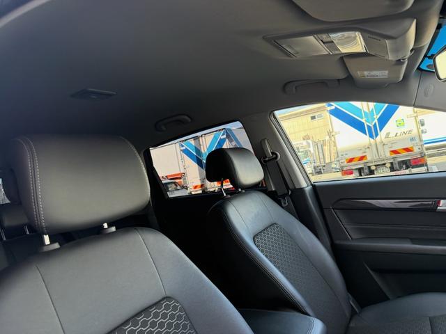 シボレーキャプティバ ベースグレード　禁煙　レザーシート　パワーシート　社外ナビＢｌｕｅｔｏｏｔｈフルセグＴＶ　ＥＴＣ（16枚目）