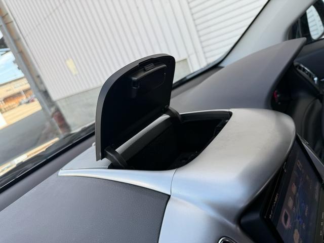 シボレーキャプティバ ベースグレード　禁煙　レザーシート　パワーシート　社外ナビＢｌｕｅｔｏｏｔｈフルセグＴＶ　ＥＴＣ（18枚目）