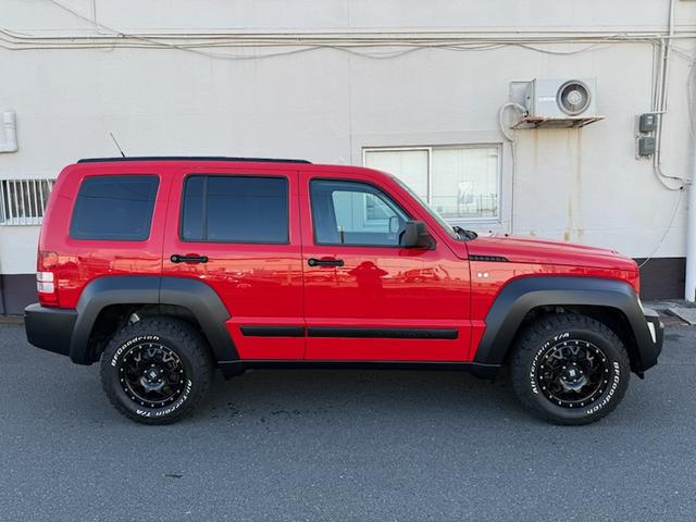 ジープ・チェロキー スポーツ　全塗装　禁煙　社外アルミ　オールテレーンタイヤ　ミラー型ドラレコ（6枚目）