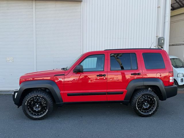 ジープ・チェロキー スポーツ　全塗装　禁煙　社外アルミ　オールテレーンタイヤ　ミラー型ドラレコ（7枚目）