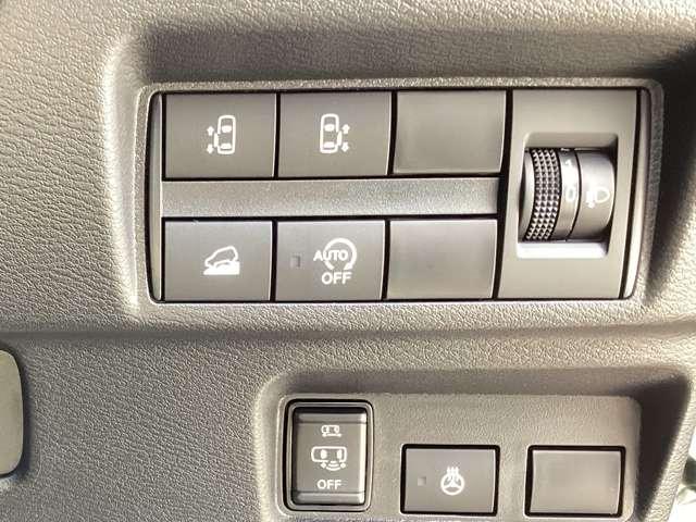 デリカミニ Ｇ　プレミアム　９型メモリーナビ　ＭＩ－ＰＩＬＯＴ　ＥＴＣ２．０　ＬＥＤ　Ａクルコン　シートヒーター　ＥＴＣ　ベンチシート　エアコン　コーナーセンサー　パワステ　アルミホイール　キーレスエントリー　エアバッグ　ＡＢＳ（7枚目）