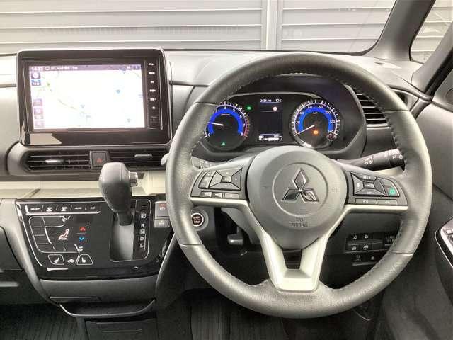 デリカミニ G プレミアム ナビ 両側電動スライドドア MI‐PILOT LED Aクルコン シートヒーター ETC ベンチシート エアコン コーナーセンサー パワステ アルミホイール キーレスエントリー エアバッグ 寒冷地仕様(5枚目)