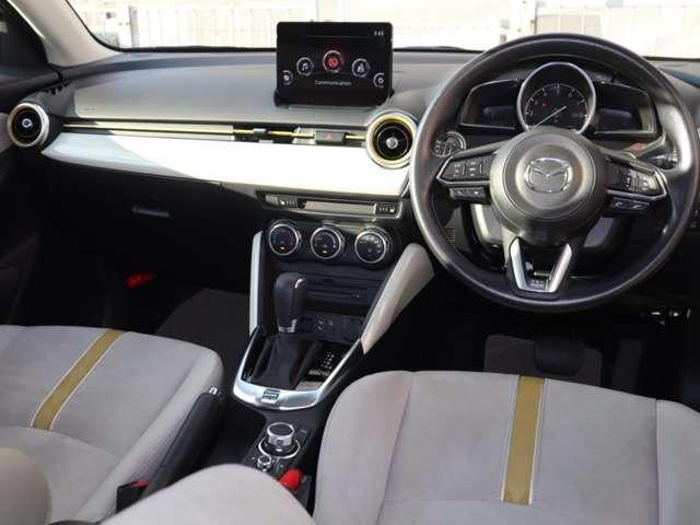 MAZDA2 1.5 15S サンリット シトラス マツダ認定中古車 8inchモニター 衝突被害(3枚目)