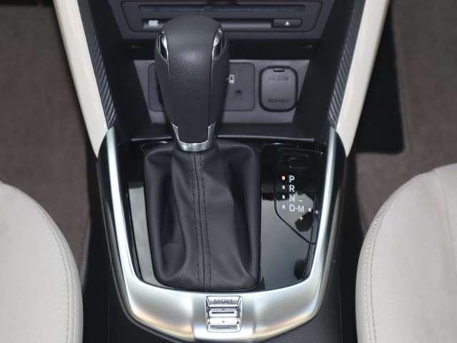 MAZDA2 1.5 15S サンリット シトラス マツダ認定中古車 8inchモニター 衝突被害(9枚目)