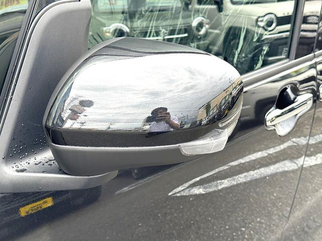 タント カスタムＸ　届出済未使用車　スマートキー　電動パーキングブレーキ　両側電動スライドドア　キーフリー＆プッシュスタート前席シートヒーター　ＴＦＴから―マルチインフォメーションディスプレー　スマートアシスト　衝突軽減（17枚目）