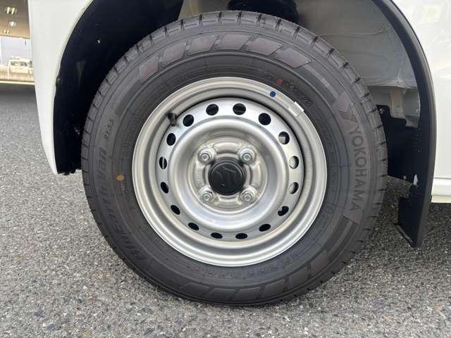 エブリイ ＰＡリミテッド　届出済未使用　衝突軽減ブレーキ　キーレス　パワーウィンドー　オーディオデッキ　クリアランスソナー　フロアマット　ドアバイザー　両側スライドドア　フルフラット　ハイルーフ　レーンキープアシスト　ＡＢＳ！（65枚目）