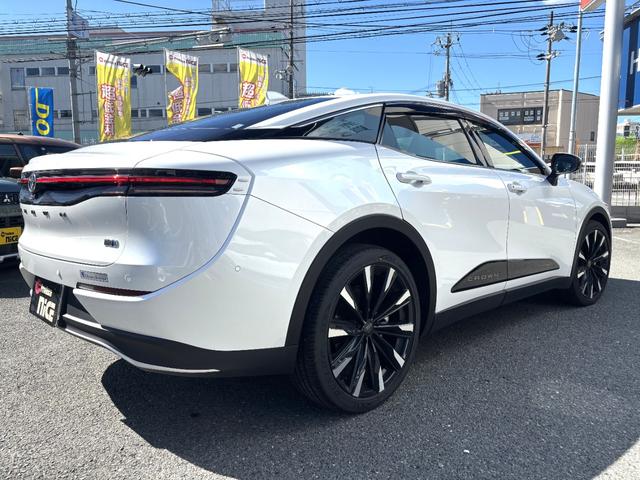 TOYOTA CROWN CROSSOVER RS ADVANCED Best Japan Spec Recon Car for Import Malaysia