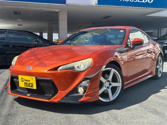 ８６ ＧＴ　ＴＲＤエアロ　レカロシート　社外１８インチホイール　社外マフラー　７型ナビ　ＥＴＣ　Ｂｌｕｅｔｏｏｔｈ接続可　パドルシフト　スマートキー　ＤＵＡＬエアコン　フォグランプ　ＨＩＤヘッドライト　横滑り防止（27枚目）