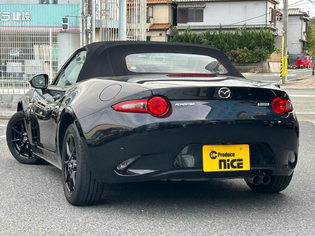 ロードスター Ｓスペシャルパッケージ　オープンカー　純正ナビ　６ＭＴ　純正１６インチアルミ　クルーズコントロール　スマートキー　バックカメラ　ＬＥＤヘッドライト　コーナーセンサー　衝突軽減ブレーキ　Ｂｌｕｅｔｏｏｔｈ接続　レーンキープ（14枚目）