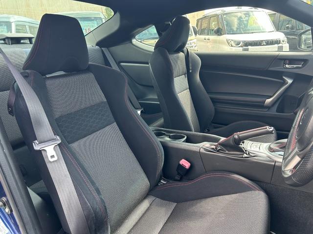 86 GT 純正17インチホイール 7型ナビ ETC Bluetooth接続可 パドルシフト スマートキー DUALエアコン フォグランプ HIDヘッドライト 横滑り防止装置(49枚目)