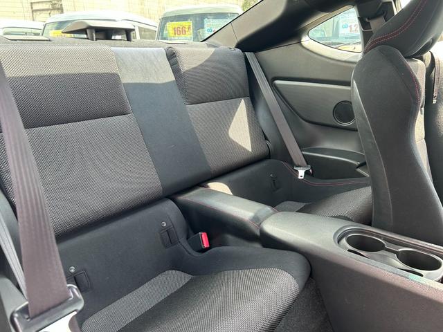 86 GT 純正17インチホイール 7型ナビ ETC Bluetooth接続可 パドルシフト スマートキー DUALエアコン フォグランプ HIDヘッドライト 横滑り防止装置(50枚目)