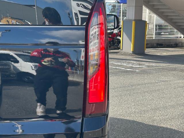 N-BOX ベースグレード 衝突軽減ブレーキ・レーダークルコン・シートヒーター・電子パーキング・ブレーキホールド・パワースライドドア・レーンキープ・コーナーセンサー・LEDヘッドライト・プッシュスタート・スマキー・電動格納ミラー(21枚目)