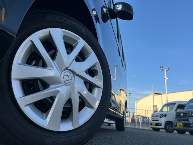 N-BOX ベースグレード 衝突軽減ブレーキ レーダークルコン シートヒーター 電子パーキング ブレーキホールド パワースライドドア レーンキープ コーナーセンサー LEDヘッドライト プッシュスタート スマートキー(14枚目)