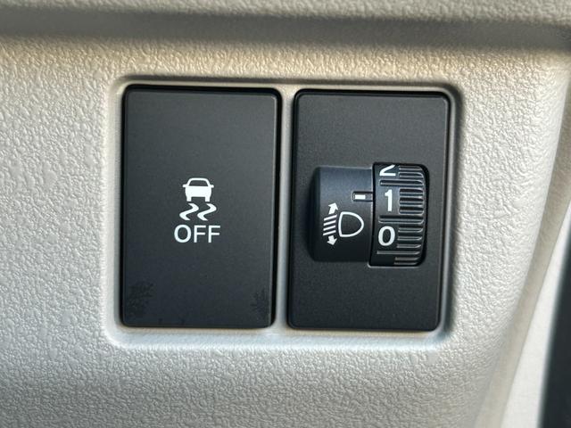 N-BOX ベースグレード 衝突軽減ブレーキ レーダークルコン シートヒーター 電子パーキング ブレーキホールド パワースライドドア レーンキープ コーナーセンサー LEDヘッドライト プッシュスタート スマートキー(34枚目)