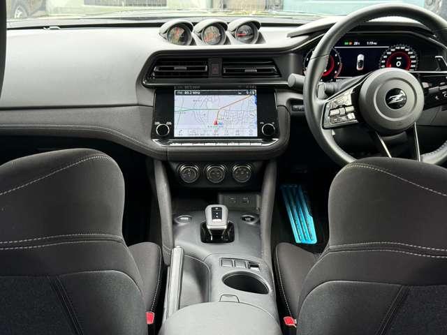 車内空間はとても広いので運転しやすく長距離運転も楽々です★