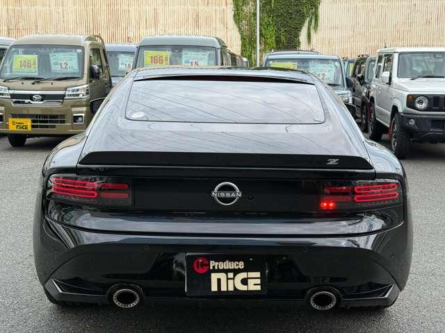 クリアランスソナーが装備されているので駐車が苦手な方でも安心♪障害物や壁に接近するとブザーで警告してくれます！