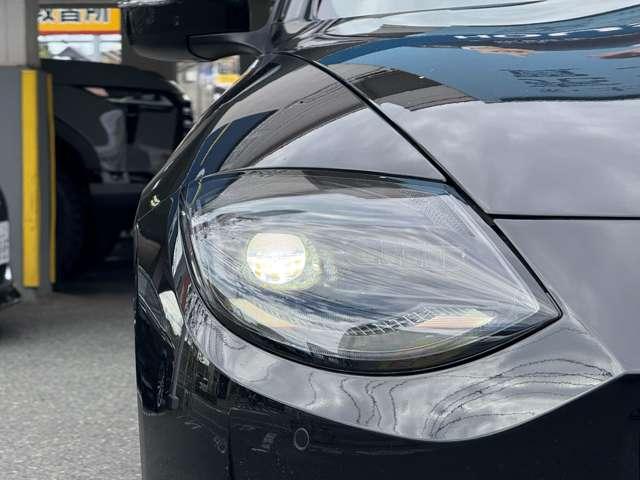 フェアレディＺ ベースグレード　純正９型ナビ　フロントスポイラー　リアスポイラー　ＬＥＤバックフォグ　フルセグＴＶ　Ｂｌｕｅｔｏｏｔｈ　バックカメラ　ＧＰＳレーダー　１８インチアルミ　パドルシフト　スマートキー＆プッシュスタート（53枚目）