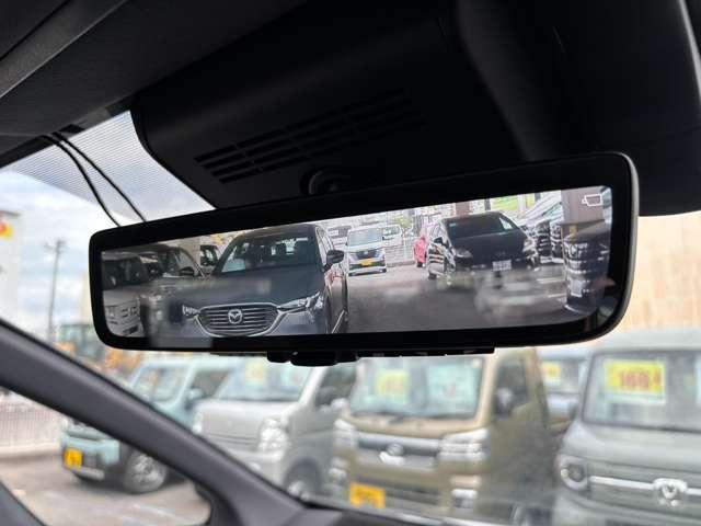 ヴェルファイア Ｚ　プレミア　サンルーフ　チームメイト　ユニバーサルステップ　１４インチナビ　黒革　パノラミックビューモニター　両側パワースライドドア　置充電　パワーバックドア　ＨＤＭＩ　ＥＴＣ２．０　ヘッドアップディスプレイ（33枚目）