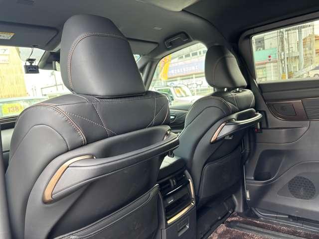 ヴェルファイア Ｚ　プレミア　サンルーフ　チームメイト　ユニバーサルステップ　１４インチナビ　黒革　パノラミックビューモニター　両側パワースライドドア　置充電　パワーバックドア　ＨＤＭＩ　ＥＴＣ２．０　ヘッドアップディスプレイ（43枚目）