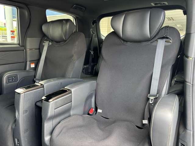 ヴェルファイア Ｚ　プレミア　サンルーフ　チームメイト　ユニバーサルステップ　１４インチナビ　黒革　パノラミックビューモニター　両側パワースライドドア　置充電　パワーバックドア　ＨＤＭＩ　ＥＴＣ２．０　ヘッドアップディスプレイ（45枚目）