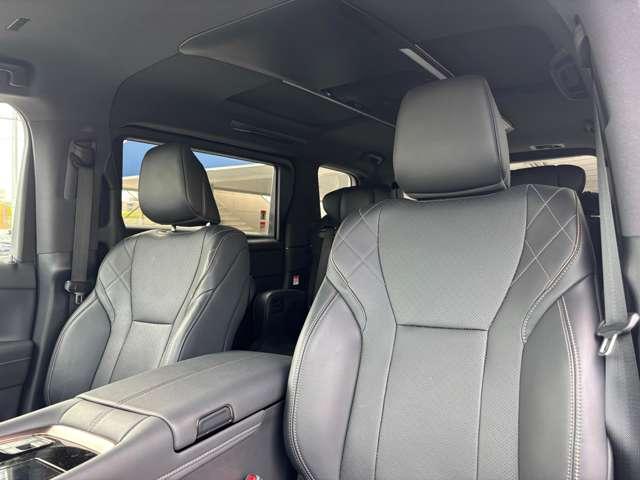 ヴェルファイア Ｚ　プレミア　サンルーフ　チームメイト　ユニバーサルステップ　１４インチナビ　黒革　パノラミックビューモニター　両側パワースライドドア　置充電　パワーバックドア　ＨＤＭＩ　ＥＴＣ２．０　ヘッドアップディスプレイ（47枚目）