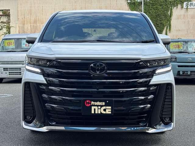 ヴェルファイア Ｚ　プレミア　サンルーフ　チームメイト　ユニバーサルステップ　１４インチナビ　黒革　パノラミックビューモニター　両側パワースライドドア　置充電　パワーバックドア　ＨＤＭＩ　ＥＴＣ２．０　ヘッドアップディスプレイ（48枚目）