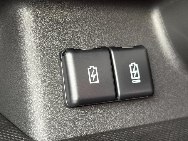 スペーシアカスタム ハイブリッドＸＳターボ　届出済未使用　シートヒーター　衝突軽減　両側パワスラ　ヘッドアップディスプレイ　ＬＥＤヘッドライト　ステアリングヒーター　電動パーキングブレーキ　禁煙車（57枚目）