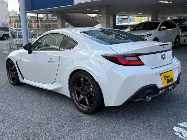 GR86 RC ADVAN18インチホイール 7インチディスプレイオーディオ 6速MT ETC Bluetooth接続可 スマートキー DUALエアコン LEDヘッドライト 横滑り防止装置 レカロバケットシート(20枚目)