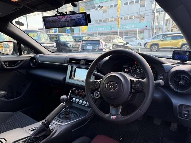 GR86 RC ADVAN18インチホイール 7インチディスプレイオーディオ 6速MT ETC Bluetooth接続可 スマートキー DUALエアコン LEDヘッドライト 横滑り防止装置 レカロバケットシート(24枚目)