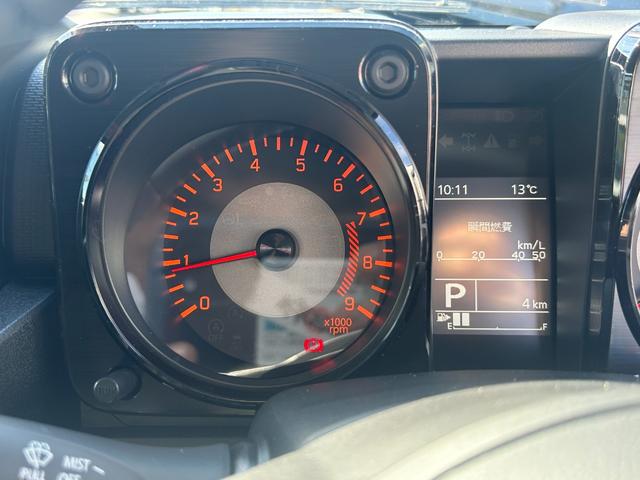 ジムニー ＸＣ　スズキセーフティサポート　クルーズコントロール　衝突被害軽減ブレーキ　ＬＥＤヘッドライト　プッシュボタンスタート　アイドリングストップ　純正アルミホイール　シートヒーター　電動格ドアミラー（43枚目）