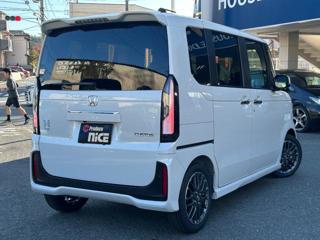 N-BOXカスタム ターボ カスタムターボ 衝突軽減 両側電動 クルーズコントロール ハーフレザーシート シートヒーター バックカメラ コーナーセンサー フルフラットシート 純正アルミ スマートキー LEDヘッド ABS!!!!(17枚目)