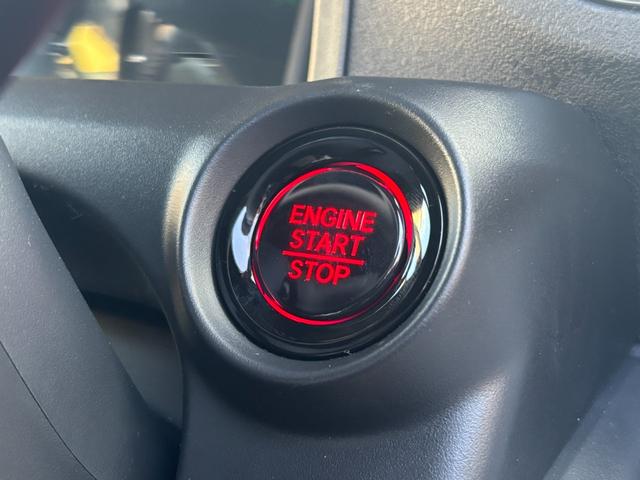 Ｎ－ＢＯＸカスタム ターボ　衝突軽減ブレーキ　レーダークルコン　シートヒーター　電子パーキング　ブレーキホールド　パワースライドドア　レーンキープ　コーナーセンサー　ＬＥＤヘッドライト　プッシュスタート　スマートキー（33枚目）