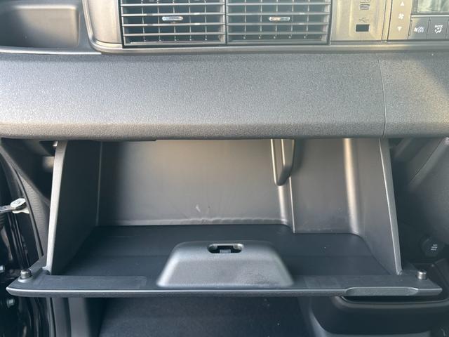 Ｎ－ＢＯＸカスタム ターボ　衝突軽減ブレーキ　レーダークルコン　シートヒーター　電子パーキング　ブレーキホールド　パワースライドドア　レーンキープ　コーナーセンサー　ＬＥＤヘッドライト　プッシュスタート　スマートキー（57枚目）