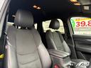 【運転席】運転手と助手席にやさしい装備ヘッドレスト!頭を支えてくれます。