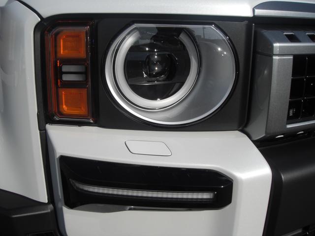 ランドクルーザー２５０ ＶＸ　モデリスタ２０インチアルミ／シグネチャーイルミブレード／オーバーフェンダー／モデリスタパッケージ／フェンダーガーニッシュ／サイドモール／リアスポイラー／デジタルインナーミラー／サンルーフ／（3枚目）