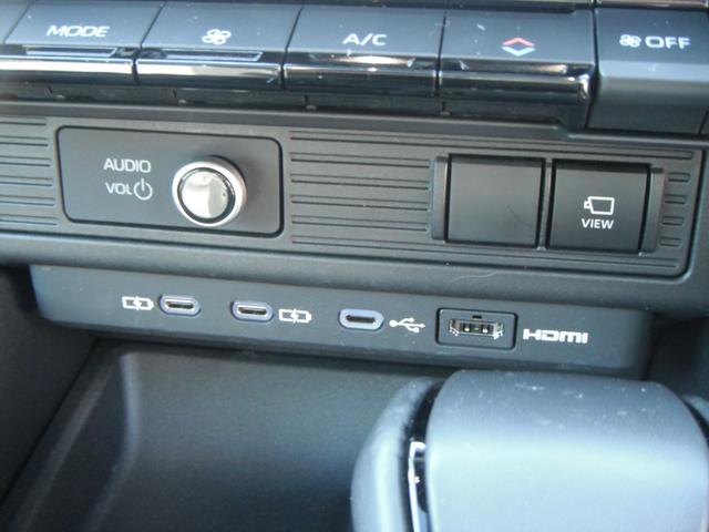 ランドクルーザー２５０ ＶＸ　モデリスタ２０インチアルミ／シグネチャーイルミブレード／オーバーフェンダー／モデリスタパッケージ／フェンダーガーニッシュ／サイドモール／リアスポイラー／デジタルインナーミラー／サンルーフ／（22枚目）