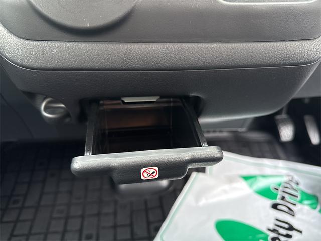 タウンエースバン ＧＬ　トヨタセーフティセンス・スマートアシスト・バックセンサー・ドライブスタートコントロール・ＬＥＤヘッドライト・バックセンサー（24枚目）