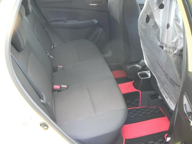 スイフトスポーツ ZC33S ファイナルエディション フロアマット サイドシルスカッフ F・S・Rアンダーガーニッシュ(18枚目)