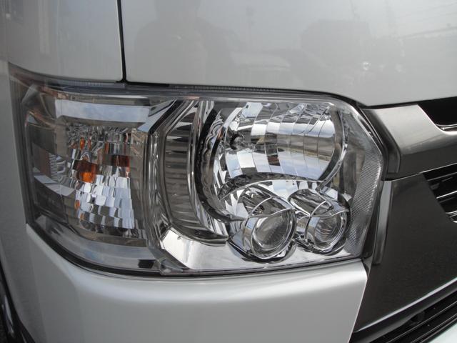 ハイエースバン ロングスーパーＧＬ　ダークプライムＳ　パノラミックビューモニター／デジタルインナーミラー／スカッフプレート／フロアマット／サイドバイザー／ＥＴＣ（13枚目）