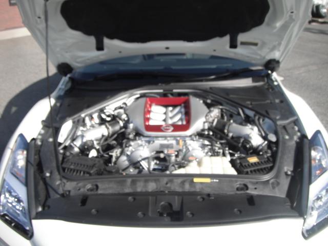 ＧＴ－Ｒ ブラックエディション　ＢＯＳＥサウンドシステム・ＬＥＤハイパーデイライトキャンセルスイッチ・ＧＴ－Ｒ専用フロアカーペット（24枚目）