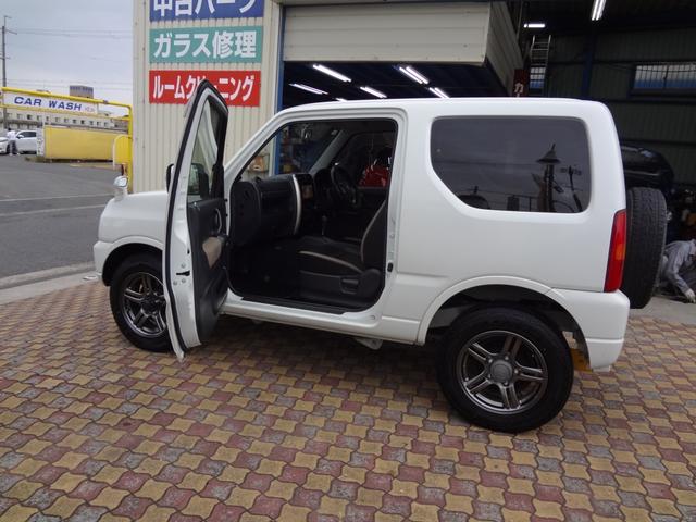 ジムニー ランドベンチャー パートタイム4WD インタークーラーターボ メモリーナビ フルセグTV Bluetooth  ETC D席シートヒーター 電格ミラー キーレス ステアリングリモコン タイミングチェーン 16アルミ(62枚目)