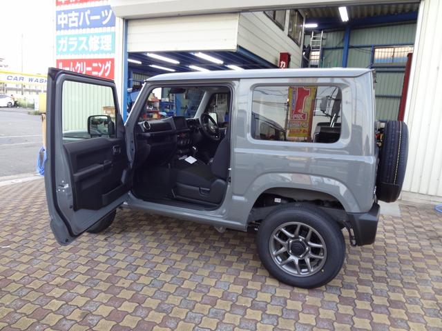 ジムニー ＸＣ　スズキセーフティーサポート　衝突軽減ブレーキ　誤発進抑制機能　ＬＥＤライト　ターボ　サイド＆カーテンエアバッグ　アイドリングストップ　クルコン　シートヒーター　リアソナー　アルミ　届出済み未使用車（65枚目）